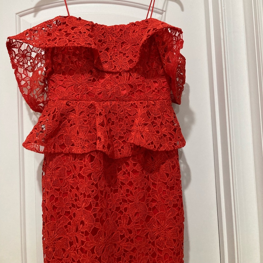 Muse by Marchesa dress size 2 - Picture 5 of 9